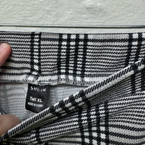 SHEIN Houndstooth Pull On Dress Pants - Picture 4 of 4